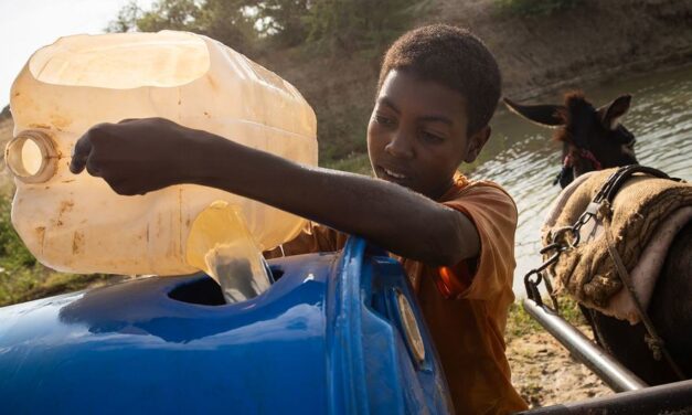 El agua es un bien común, no una mercancía, aseguran expertos de la ONU