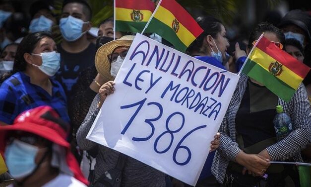 Sectores se movilizan contra leyes y prevén el cierre de caminos en el país