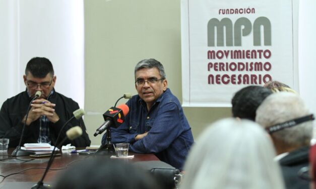 Hay que rescatar al periodismo de la censura y autocensura