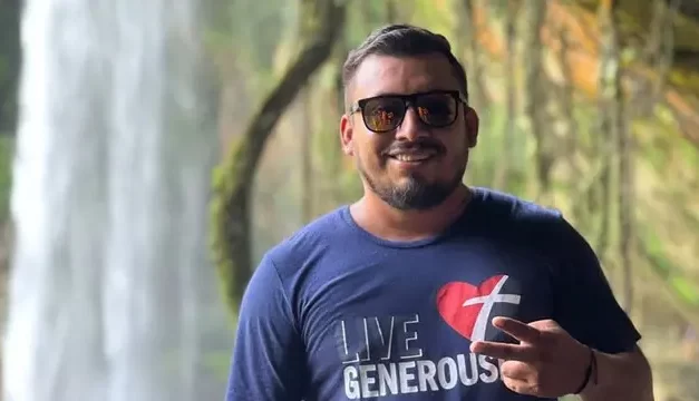 El mismo día que atacaron a Ciro Gómez también atentaron contra el periodista Flavio Reyes, en Chiapas