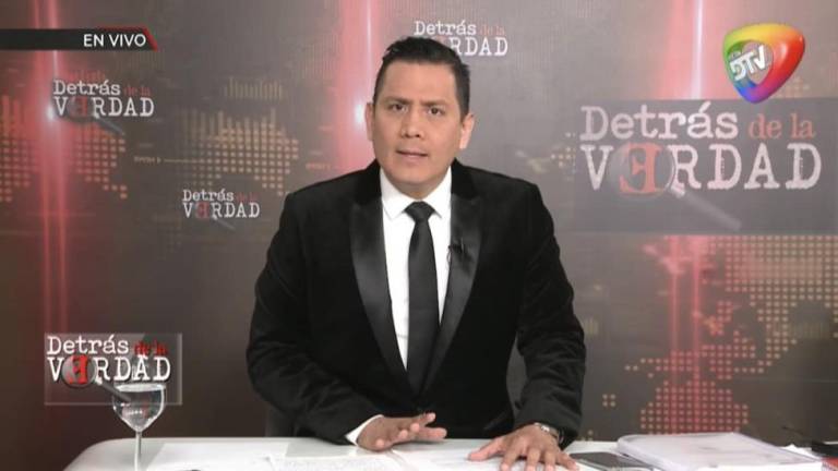 Periodista Junior Arias decide salir del país por seguridad: No creemos que Colodro se haya suicidado