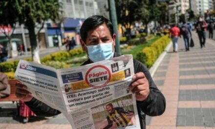 Periodistas alzan su voz de alarma por cierre de Página Siete debido a la presión política
