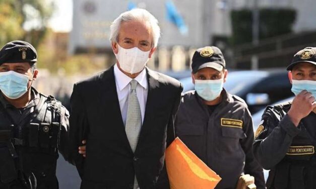 Periodistas en Guatemala son perseguidos por denunciar la corrupción