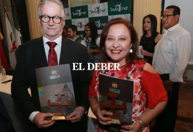EL DEBER y su director, Pedro Rivero, son distinguidos con el reconocimiento Soy Santa Cruz